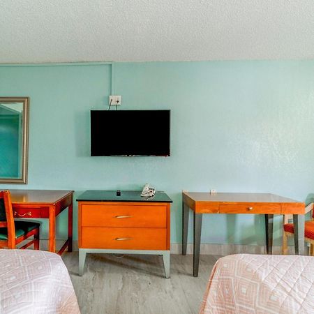 Lone Star Inn & Suites By Oyo Harlingen Tx Exteriör bild