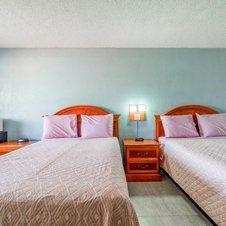 Lone Star Inn & Suites By Oyo Harlingen Tx Exteriör bild