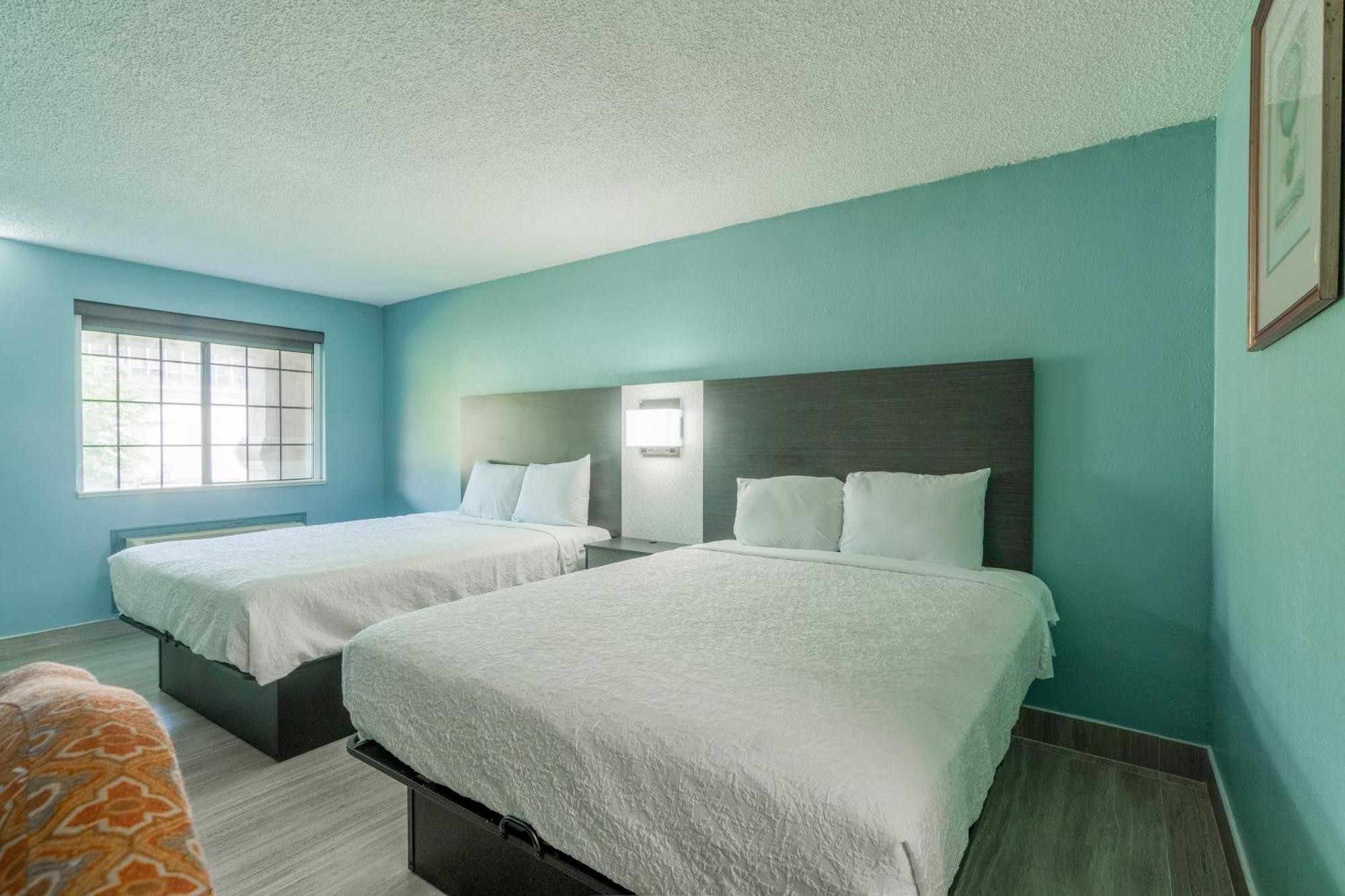 Lone Star Inn & Suites By Oyo Harlingen Tx Exteriör bild