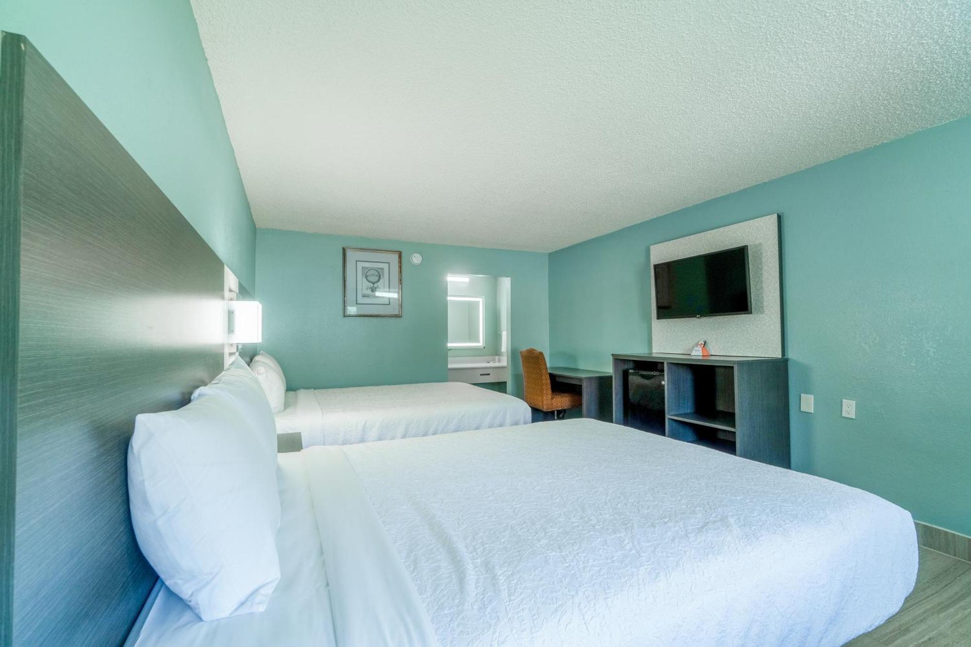 Lone Star Inn & Suites By Oyo Harlingen Tx Exteriör bild